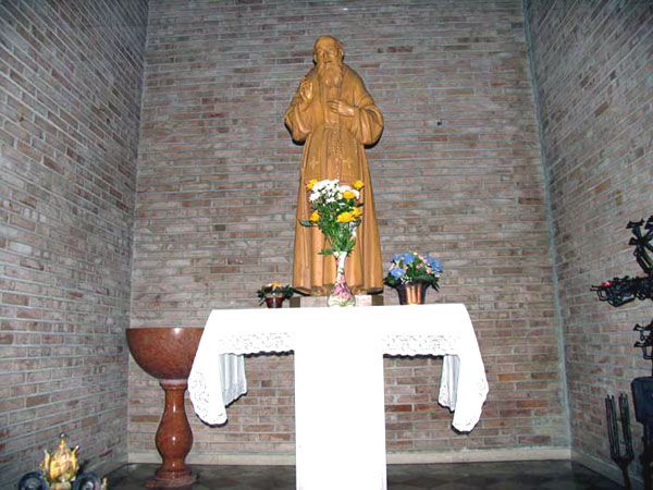 Altare Padre Leopoldo